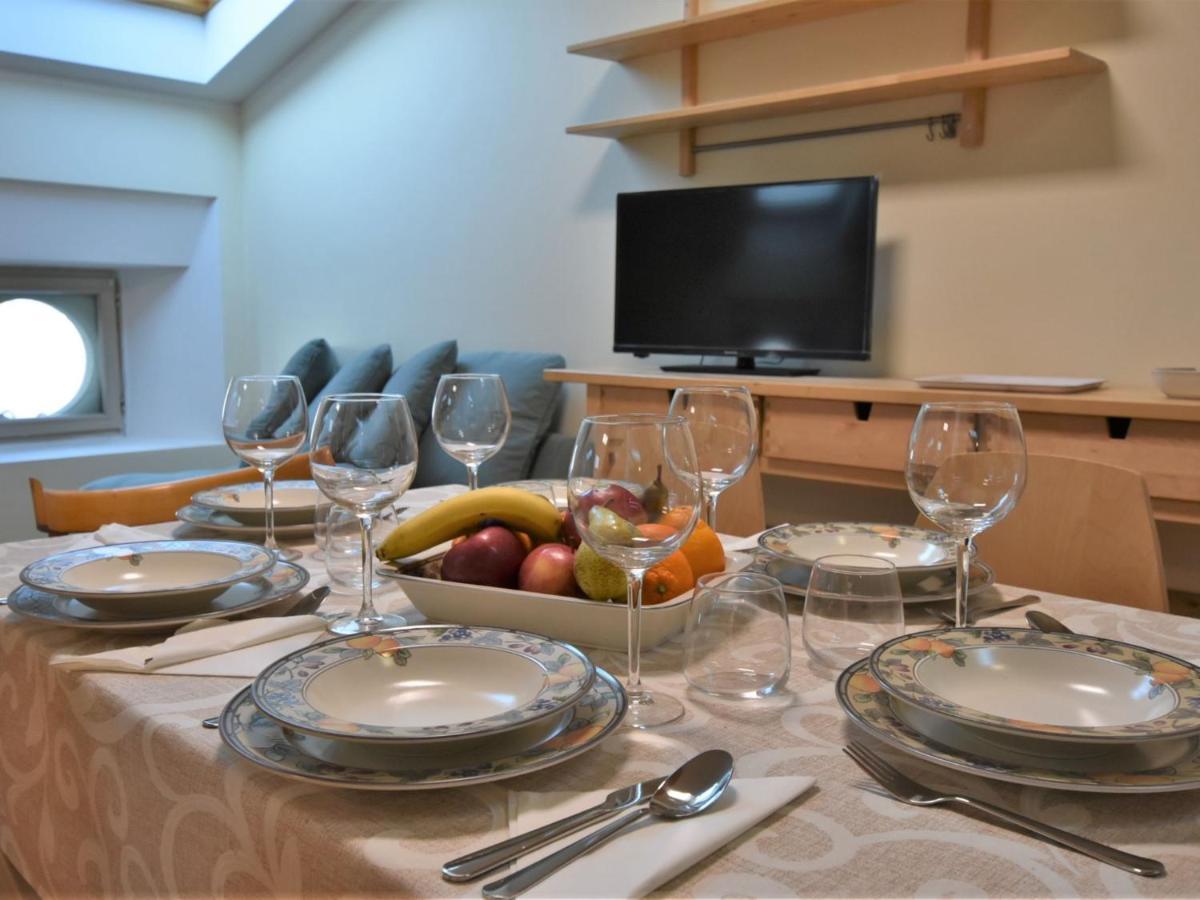 Apartment Duomo Mansarda By Interhome 이세오 외부 사진